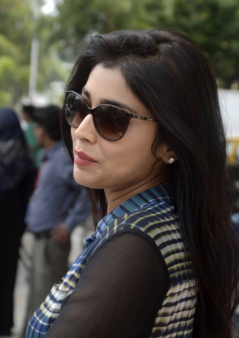 South Indian Actress Shriya Saran spotted at Domestic Airport Shriya Saran,actress Shriya Saran,Shriya Saran spotted at Domestic Airport,Shriya Saran at Airport,Shriya Saran pics,Shriya Saran images,Shriya Saran photos,Shriya Saran pictures,Shriya Saran stills,Shriya Saran new pics