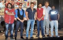 Salman Khan: Bajrangi Bhaijaan's Eid Special Song - Aaj Ki Party Meri Taraf Se