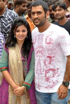 MS Dhoni and Sakshi Singh