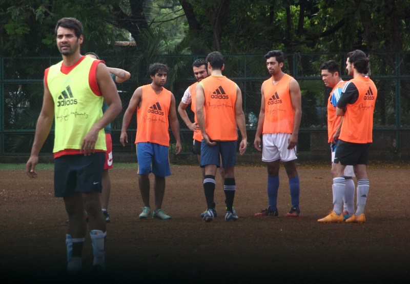 Ranbir Kapoor and Arjun Kapoor snapped Playing Football at Khar Ranbir Kapoor,Arjun Kapoor,Ranbir Kapoor snapped Playing Football at Khar,Arjun Kapoor snapped Playing Football at Khar,Ranbir Kapoor Playing Football,Arjun Kapoor Playing Football,Ranbir Kapoor and Arjun Kapoor