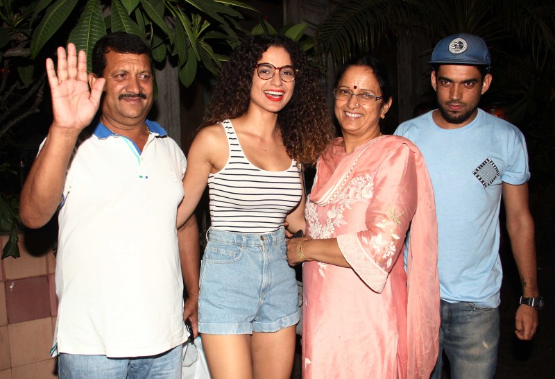 Bollywood Actress Kangana Ranaut with her Family Spotted at Bandra Kangana Ranaut,Kangana Ranaut with her Family Spotted at Bandra,Kangana Ranaut Spotted at Bandra,actress Kangana Ranaut,Kangana Ranaut pics,Kangana Ranaut images,Kangana Ranaut stills,Kangana Ranaut pictures,actress Kangana Ranaut pics