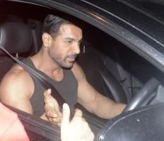 John Abraham spotted at Bandra,John Abraham spotted at Bandra near his Residence,John Abraham,actor John Abraham,John Abraham pics,John Abraham images,John Abraham photos,John Abraham stills,John Abraham pictures