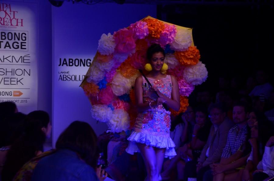 Designer Shubhika showcases her collection at LFW 2015 Lakme Fashion Week 2015,LFW2015,Day 5,Grand Finale,Shilpa Reddy,Tarun Tahiliani,shubhika,photos