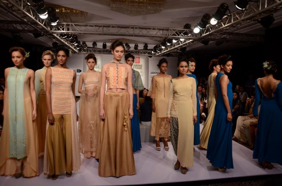 Designer Shubhika's creations Lakme Fashion Week 2015,LFW2015,Day 5,Grand Finale,Shilpa Reddy,Tarun Tahiliani,shubhika,photos