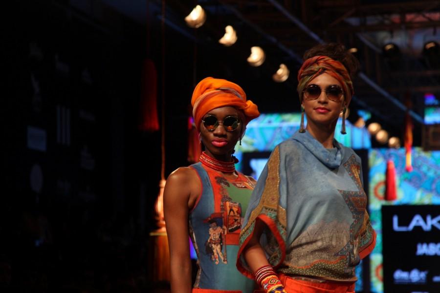 Designer Tarun Tahiliani collections Lakme Fashion Week 2015,LFW2015,Day 5,Grand Finale,Shilpa Reddy,Tarun Tahiliani,shubhika,photos