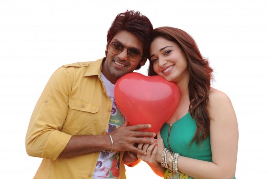 Arya and Tamannaah VSOP,Vasuvum Saravananum Onna Padichavanga,tamil movie VSOP,Arya,Tamannaah,Santhanam,VSOP movie stills,VSOP movie pictures,VSOP movie photos,VSOP movie images