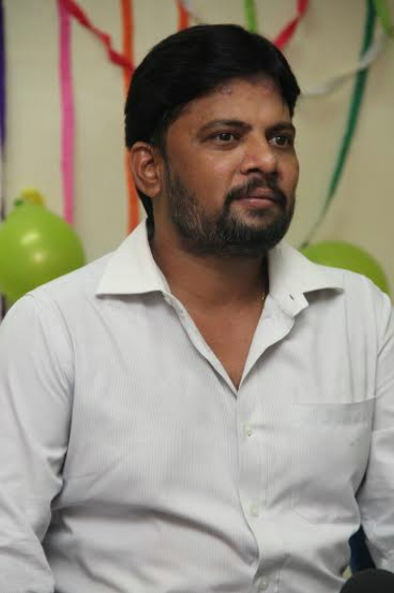 Puli Poster Leaks Issue Press Meet Puli Movie Press Meet,Puli Movie,Puli Press Meet,vijay,actror vijay,Chimbudevan,Puli Poster Leaks Issue Press Meet Stills,Puli Poster Leaks Issue