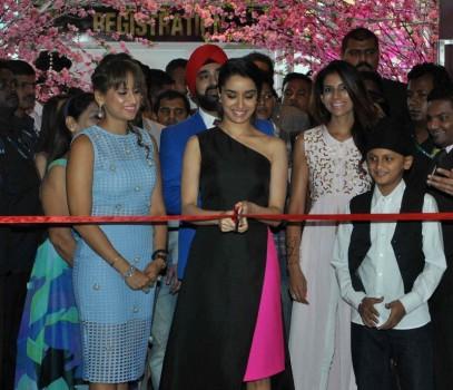 Shraddha Kapoor at 14th Glamour 2015 Jewellery Exhibition Inauguration