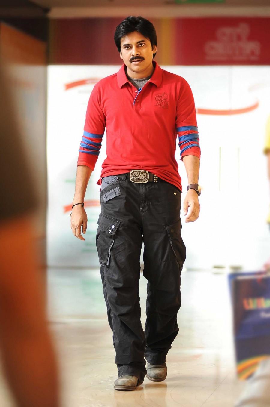 Pawan Kalyan - Rs 18 crore per movie Highest Paid Actors,Highest Paid South Indian Actors of 2015,Highest Paid Actors of 2015,Top 10 Highest Paid South Indian Actors Tamil,Highest Paid Indian Actors,Richest Indian Celebrity in 2015