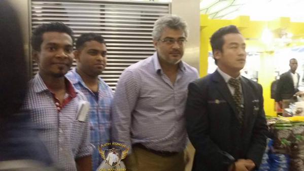 Thala Ajith snapped at Abudhai Airport Thala Ajith,Thala Ajith snapped at Abudhai Airport,Ajith snapped at Abudhai Airport,Thala Ajith pics,ajith kumar,Ajith latest pics,Ajith latest images,Ajith latest photos,Ajith latest stills,Ajith latest pictures