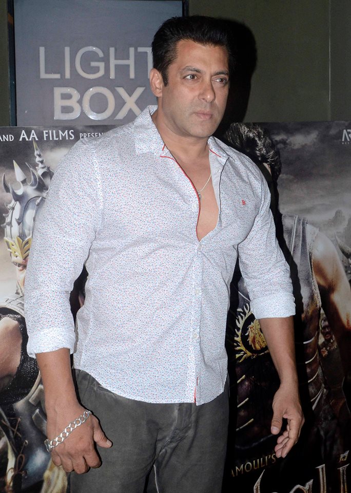 Salman Khan, Varun Dhawan and Elli Avram at Baahubali Special Screening ...