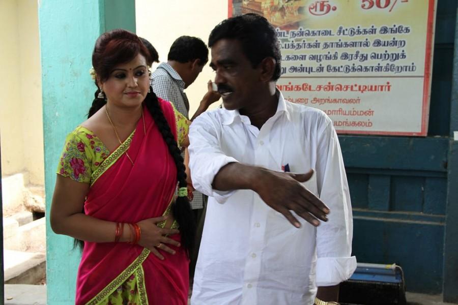 Sivappu Manithargal Movie Stills Sivappu Manithargal,tamil movie Sivappu Manithargal,Sivappu Manithargal movie stills,Sonia Hayden,actress Sonia Hayden,Sonia Hayden pics,Sonia Hayden images