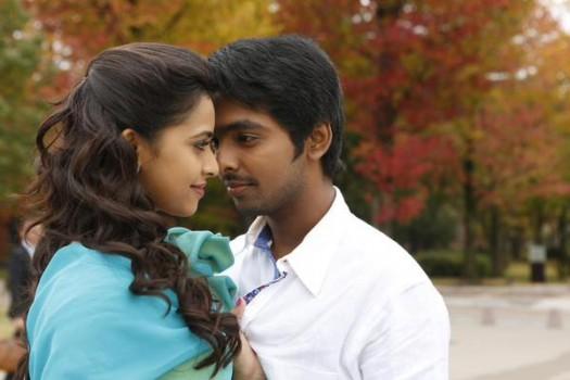 GV Prakash Kumar and Sri Divya stills from Pencil Movie