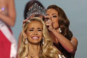 Oklahoma Olivia Jordan,Miss Oklahoma Olivia Jordan Crowned Miss USA 2015,Miss Oklahoma Olivia Jordan,Miss USA 2015,Oklahoma Olivia Jordan pics,Oklahoma Olivia Jordan images,Oklahoma Olivia Jordan photos,Oklahoma Olivia Jordan stills,Oklahoma Olivia Jordan