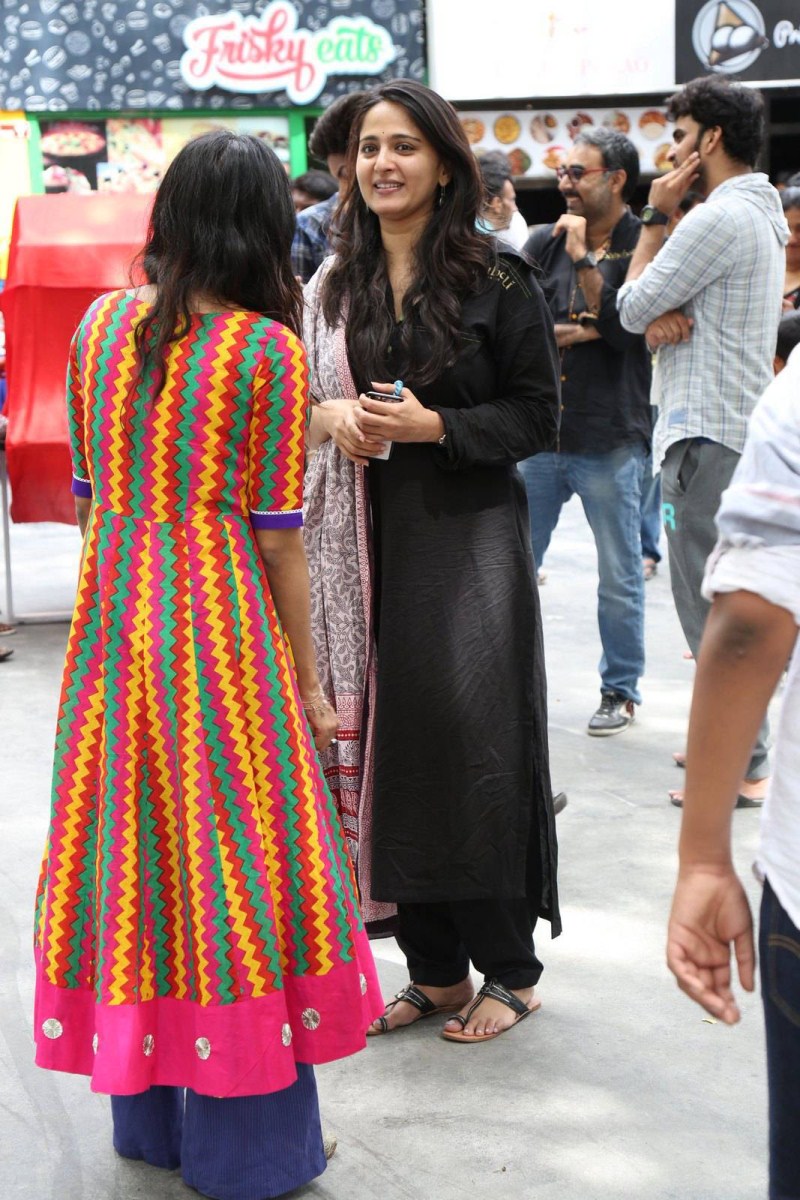 South Indian Actress Anushka Shetty at Baahubali Success Meet Anushka Shetty,actress Anushka Shetty,Anushka Shetty at Baahubali Success Meet,Baahubali Success Meet,Baahubali,Anushka Shetty Latest Pics,Anushka Shetty Latest images,Anushka Shetty Latest photos,Anushka Shetty Latest stills,Anushka Shetty Latest picture
