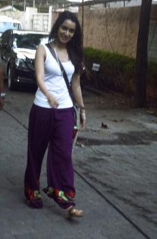 Shraddha Kapoor spotted at Juhu