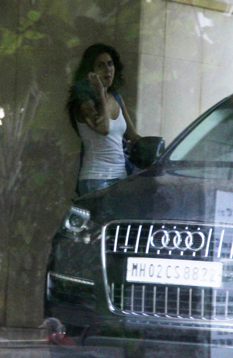Katrina Kaif Latest Photo Katrina Kaif,actress Katrina Kaif,Katrina Kaif Latest Pics,Katrina Kaif Latest images,Katrina Kaif Latest photos,Katrina Kaif Latest pictures,Katrina Kaif Latest stills,Katrina Kaif Spotted Without Makeup