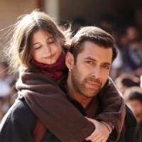 Salman Khan,Kareena Kapoor Khan,Kareena Kapoor,Bajrangi Bhaijaan,Bajrangi Bhaijaan movie stills,Salman Khan and Kareena Kapoor Khan,Salman Khan and Kareena Kapoor,Bajrangi Bhaijaan pics,Bajrangi Bhaijaan images,Bajrangi Bhaijaan photos,Bajrangi Bhaijaan s