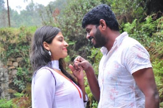 Salaiyoram Movie Pics
