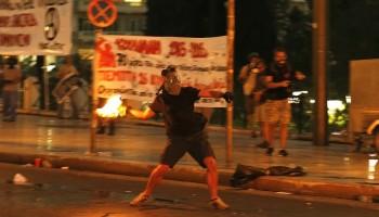 Protests Turn Violent in Greece,Protests in Greece,Anti-austerity movement in Greece,Greece protests turn violent,bailout deal,amid protests,anti-establishment protesters