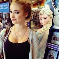 Ordinary People Who Look like celebs,people who look similar to cartoon figures,cartoon figures,cartoon look-alikes