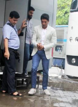 Bollywood actor Farhan Akhtar was snapped shooting for an ad