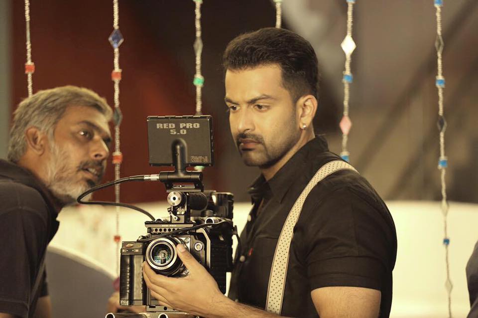 'Amar Akbar Anthony', directed by Nadirshah has Prithviraj, Indrajith and Jayasurya in the lead roles. Amar Akbar Anthony,Amar Akbar Anthony stills,Amar Akbar Anthony photos,Amar Akbar Anthony posters,Prithviraj,Indrajith,Jayasurya,Namitha Pramod