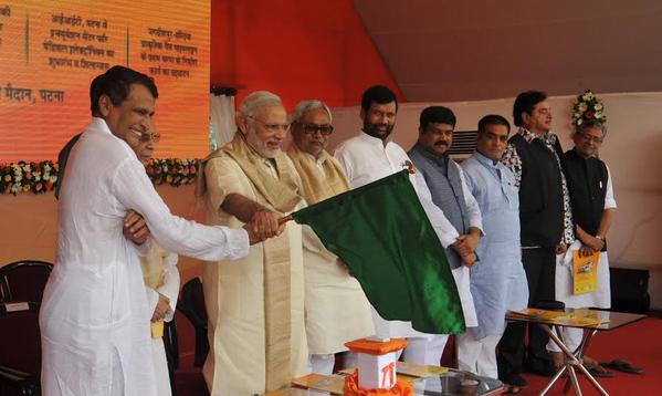 The Prime Minister, Shri Narendra Modi, today launched various development projects at Patna PM Narendra Modi launches various development projects in Patna,PM Narendra Modi,Narendra Modi,PM launches various development projects in Patna,PM Narendra Modi Bihar Patna Visit,PM Modi Bihar Visit,PM Modi Patna Visit