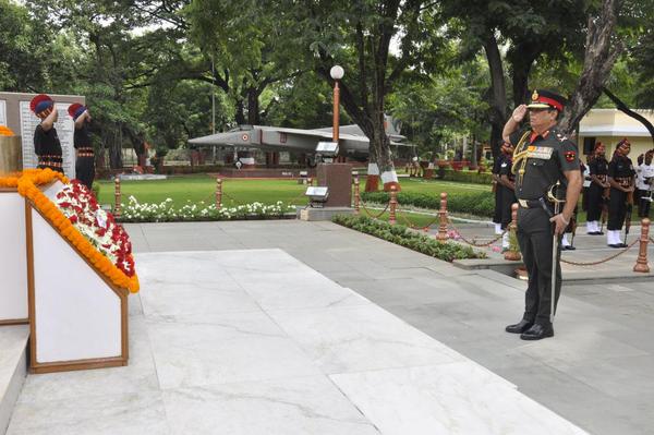 To commemorate the 16th anniversary of the Kargil War, various celebrations kickstarted in various parts of Northern India on Sunday morning. Kargil War,Kargil Vijay Diwas,army chief General Dalbir Singh,Dalbir Singh,16th Kargil War Anniversary