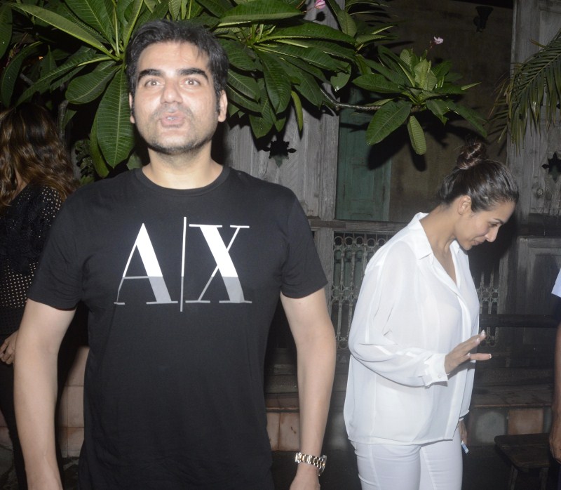 Bollywood Actor Saif Ali Khan, Kareena Kapoor Khan, Arbaaz Khan and Malaika Arora Khan spotted at Pali Bhavan restaurant in Bandra. Saif Ali Khan,Kareena Kapoor Khan,Arbaaz Khan and Malaika Arora Khan spotted at Pali Bhavan restaurant in Bandra,Saif Ali Khan and Kareena Kapoor Khan,saif Ali Khan,Kareena Kapoor Khan,Arbaaz Khan,Malaika Arora Khan,celebs spotted at Pali Bhavan restaur
