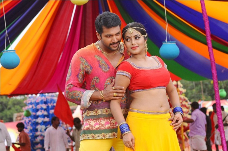 Sakalakala Vallavan Appatakkar is an upcoming tamil movie, Jayam Ravi, Trisha and Anjali in the lead roles. Sakalakala Vallavan Appatakkar,Jayam Ravi,Trisha,Anjali,Sakalakala Vallavan Appatakkar Movie Stills,Sakalakala Vallavan Appatakkar Movie pics,Sakalakala Vallavan Appatakkar Movie images,Sakalakala Vallavan Appatakkar Movie photos,Sakalakala Vallavan Appat