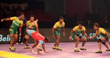 Jaipur Pink Panthers and Patna Pirates,Pro Kabaddi League,Pro Kabaddi,Pro Kabaddi 2015,Jaipur Pink Panthers,Patna Pirates,Pro Kabaddi League pics,Pro Kabaddi League images,Pro Kabaddi League stills,Pro Kabaddi League pictures,Pro Kabaddi League photos