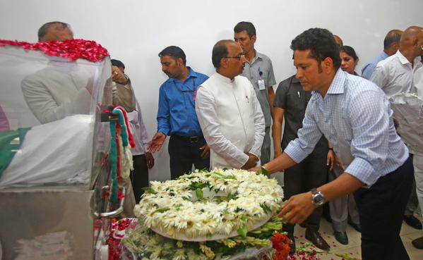 Photos of VIP's line up to pay last respects to Dr APJ Abdul Kalam. VIP's line up to pay last respects to Dr APJ Abdul Kalam,VIP's pay last respects to Dr APJ Abdul Kalam,Dr APJ Abdul Kalam,Abdul Kalam,last respects to Dr APJ Abdul Kalam,Pay your last respects to former President APJ Abdul Kalam