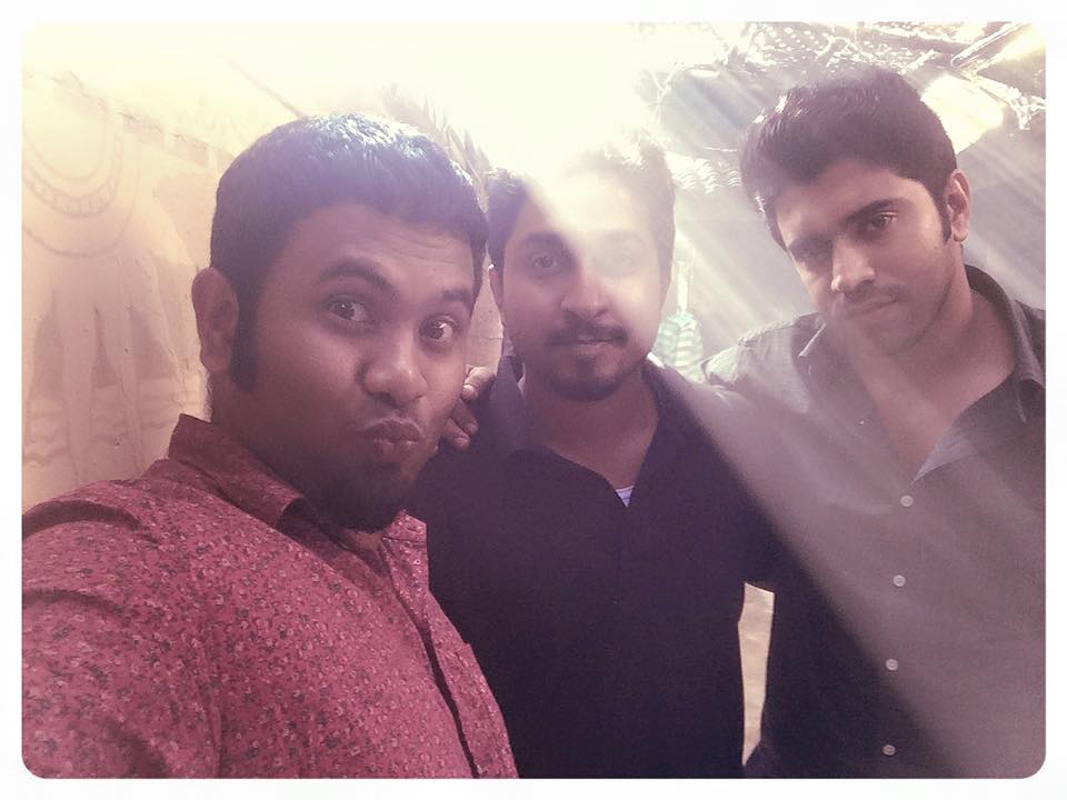Aju Varghese, Vineeth Sreenivasan and Nivin Pauly Oru vadakkan selfie,nivin pauly,Aju varghese,Manjima Mohan,oru vadakkan selfie photos,Selfie spree,Malayalam actors selfies