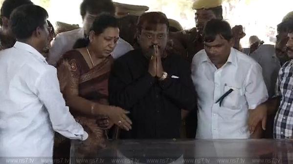 Photos of Captain Vijayakanth pays last respect to Abdul Kalam.