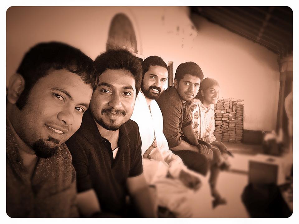 Aju Varghese, Vineeth Sreenivasan, Nivin Pauly and Manjima Mohan Oru vadakkan selfie,nivin pauly,Aju varghese,Manjima Mohan,oru vadakkan selfie photos,Selfie spree,Malayalam actors selfies