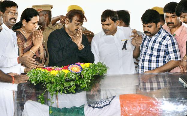 Photos of Celebs pay last respect to Dr APJ Abdul Kalam. Celebs pays last respect to Dr APJ Abdul Kalam,last respect to Dr APJ Abdul Kalam,Dr APJ Abdul Kalam,Abdul Kalam's final journey,homage to Dr APJ Abdul Kalam,Abdul Kalam,Dr. Abdul Kalam,Apj Abdul Kalam,Dr APJ Abdul Kalam funeral,Abdul Kalam funeral,R