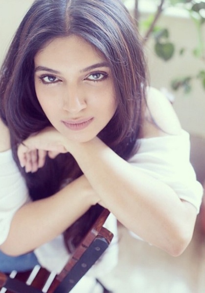 'Dum Laga Ke Haisha' Star Bhumi Pednekar shocks us with her commendable make-over. Bhumi Pednekar,actress Bhumi Pednekar,Bhumi Pednekar make over,Bhumi Pednekar transformation,Bhumi Pednekar becomes slim,Dum Laga Ke Haisha,Dum Laga Ke Haisha actress