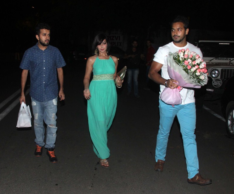 Bollywood attended Salman Khan's sister Arpita Khan's birthday bash. Here are the snapshots. Salman Khan's sister Arpita Khan's Birthday Bash,Arpita Khan's Birthday Bash,Arpita Khan Birthday Bash,Arpita Khan Birthday celebration,Arpita Khan,Salman Khan sister Arpita Khan,Salman Khan,celebs at Arpita Khan Birthday Bash,Arpita Khan B