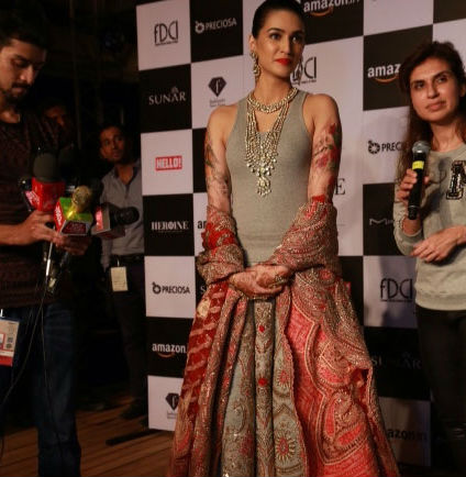 Bollywood Actress Kriti Sanon at Amazon India Couture Week 2015. Kriti Sanon,Kriti Sanon at Amazon India Couture Week 2015,Kriti Sanon At AICW 2015,AICW 2015,Amazon India Couture Week 2015,Amazon India Couture Week,Kriti Sanon at fashion show,Kriti Sanon latest pics,Kriti Sanon latest images,Kriti Sanon latest photos,K