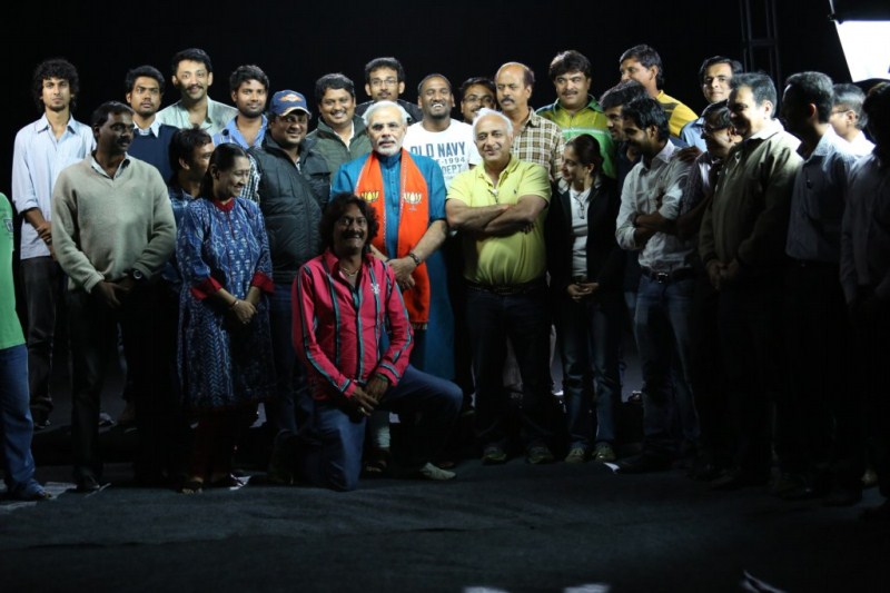 Cinematographer UK Senthil Kumar and Narendra Modi Photoshoot Cinematographer UK Senthil Kumar and Narendra Modi Photoshoot,Cinematographer UK Senthil Kumar,Narendra Modi Photoshoot,Narendra Modi,pm Narendra Modi,Modi,Narendra Modi Photoshoot