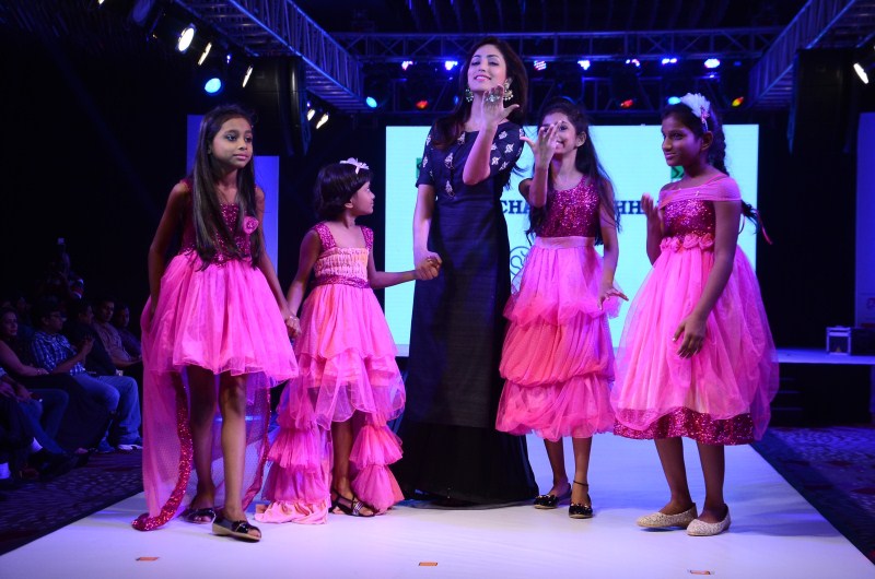 Photos of Yami Gautam, Lauren, Mandana and many more celebs dazzled the stage for SOIE with Archana Kochhar Yami Gautam,Lauren,Mandana,Yami Gautam,Lauren,Mandana and many more celebs dazzled the stage for SOIE with Archana Kochhar,SOIE with Archana Kochhar,Amrit Sethia,Shibani Roshni,Claudia,Bhagyashree,Sagarika