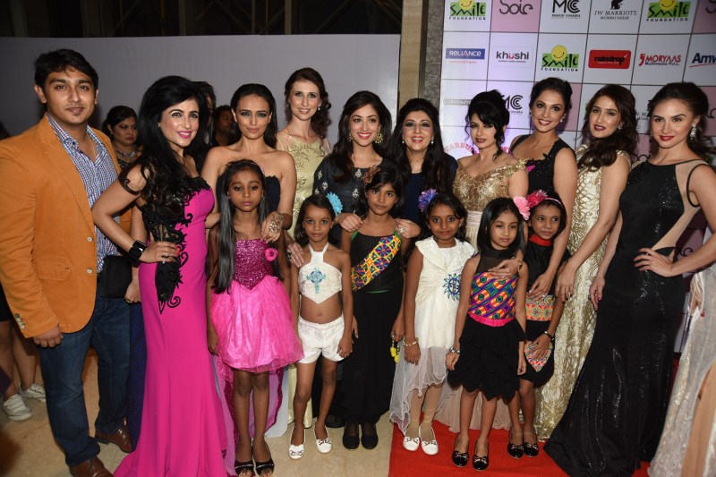 Photos of Yami Gautam, Lauren, Mandana and many more celebs dazzled the stage for SOIE with Archana Kochhar Yami Gautam,Lauren,Mandana,Yami Gautam,Lauren,Mandana and many more celebs dazzled the stage for SOIE with Archana Kochhar,SOIE with Archana Kochhar,Amrit Sethia,Shibani Roshni,Claudia,Bhagyashree,Sagarika