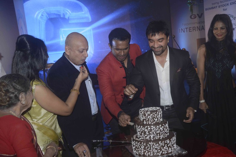 Photos of G V films celebrates 25 years. Aamir Ali, Sajida Ali, Shweta Tiwari, Rashmi Desai, Mallika Sherawat, Deepthi Balagiri, Ganesh Mahadevan, M V Balagiri, Daboo Malik, Siddharth Kannan graced the event. G V films celebrates 25 years,Celebs at G V films celebrates 25 years,Aamir Ali,Sajida Ali,Shweta Tiwari,Rashmi Desai,Mallika Sherawat,Deepthi Balagiri,Ganesh Mahadevan,Siddharth Kannan,G V films celebrates 25 years pics,G V films celebrates 25 years imag