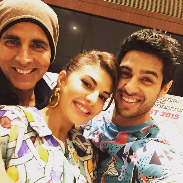 Photos of Akshay Kumar, Sidharth Malhotra and Jacqueline Fernandez promoting Brothers Movie. Akshay Kumar,Sidharth Malhotra and Jacqueline Fernandez promoting Brothers Movie,akshay Kumar,Sidharth Malhotra,Jacqueline Fernandez,Brothers Movie Promotion,Brothers,Akshay Kumar,Sidharth Malhotra and Jacqueline Fernandez