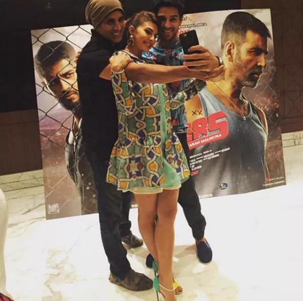 Photos of Akshay Kumar, Sidharth Malhotra and Jacqueline Fernandez promoting Brothers Movie. Akshay Kumar,Sidharth Malhotra and Jacqueline Fernandez promoting Brothers Movie,akshay Kumar,Sidharth Malhotra,Jacqueline Fernandez,Brothers Movie Promotion,Brothers,Akshay Kumar,Sidharth Malhotra and Jacqueline Fernandez