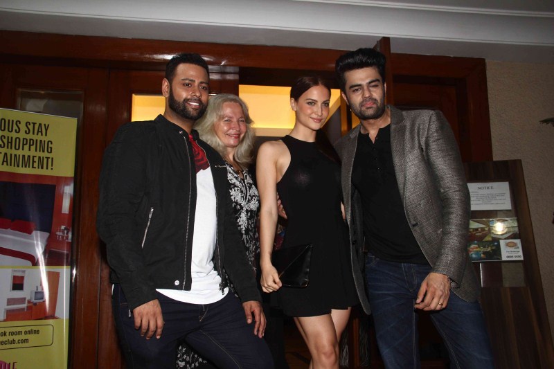 Celebs at Manish Paul Birthday Bash. Manish Paul Birthday Bash,Manish Paul,Manish Paul Birthday celebration,celebs at Manish Paul Birthday Bash,Manish Paul Birthday party,Manish Paul Birthday Bash pics,Manish Paul Birthday Bash images,Manish Paul Birthday Bash photos,Manish Paul Birthday Bas