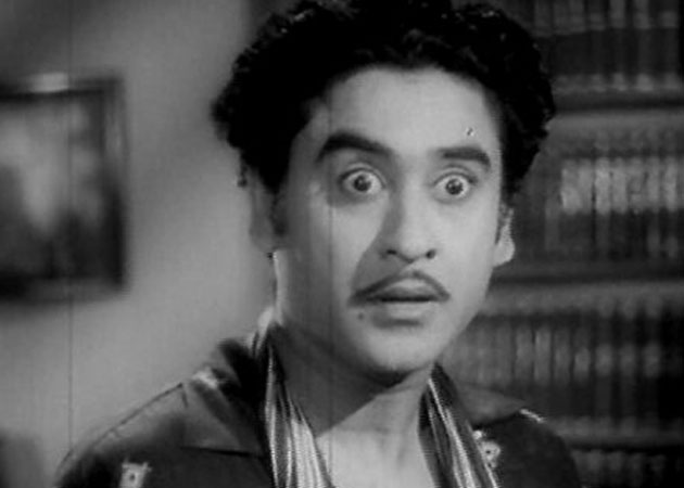 Kishore Kumar was an Indian film playback singer, actor, lyricist, composer, producer, director, screenplay writer and scriptwriter. He is considered as one of the most successful playback singers of the Hindi film industry. Kishore Kumar,Remembering Kishore Kumar on his 86th birthday,Kishore Kumar 86th birthday,singer Kishore Kumar,actor Kishore Kumar,Kishore Kumar rare pics,Kishore Kumar rare images,Kishore Kumar rare stills,Kishore Kumar rare pictures