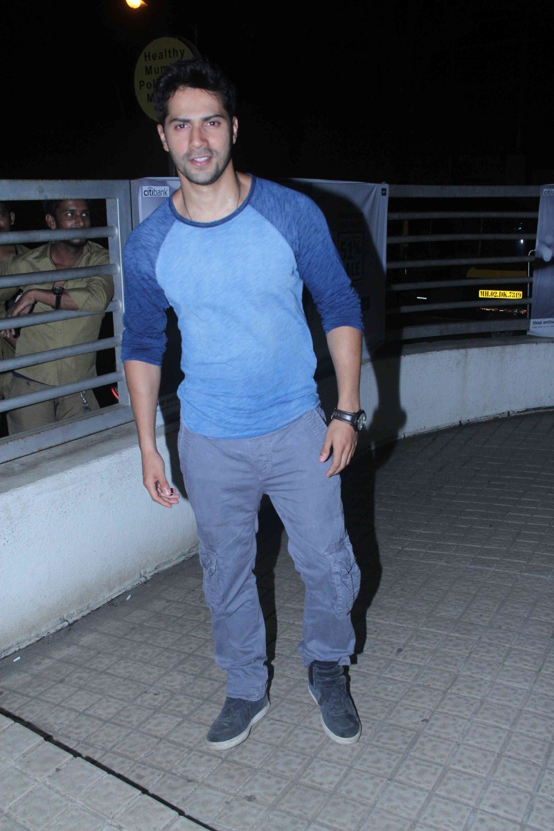 Bollywood Actor Varun Dhawan snapped at PVR Juhu. Varun Dhawan,Varun Dhawan snapped at PVR Juhu,Varun Dhawan snapped at PVR,Varun Dhawan latest pics,Varun Dhawan latest images,Varun Dhawan latest photos,Varun Dhawan latest stills,Varun Dhawan latest pictures,Varun Dhawan latest gallery