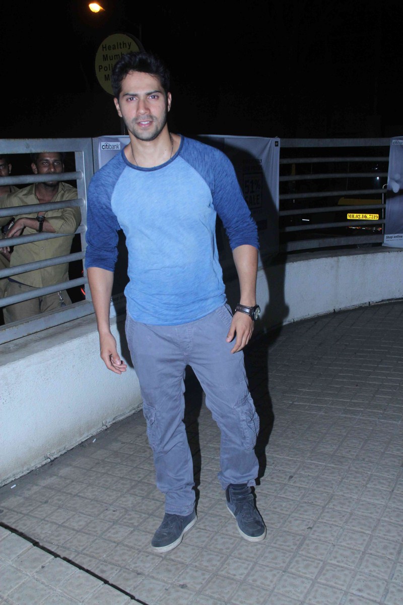 Bollywood Actor Varun Dhawan snapped at PVR Juhu. Varun Dhawan,Varun Dhawan snapped at PVR Juhu,Varun Dhawan snapped at PVR,Varun Dhawan latest pics,Varun Dhawan latest images,Varun Dhawan latest photos,Varun Dhawan latest stills,Varun Dhawan latest pictures,Varun Dhawan latest gallery